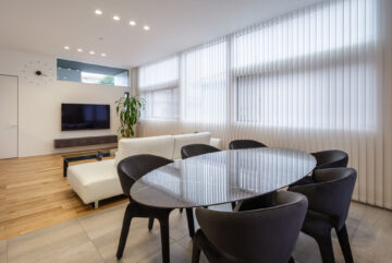 千葉県の注文住宅｜モダンで開放感あるリビングとダイニング空間のデザイン事例