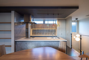 船橋市・習志野市・千葉市で建てる注文住宅｜モザイクタイルのキッチン