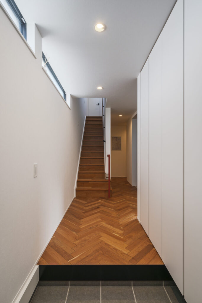 船橋市・習志野市・千葉市で建てる注文住宅｜玄関